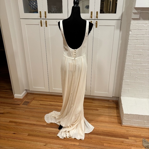 Reformation Cream Wedding Dress - Picture 6 of 10